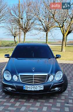 Седан Mercedes-Benz E-Class 2008 в Татарбунарах