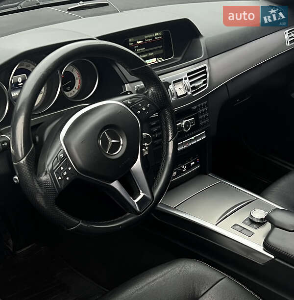 Універсал Mercedes-Benz E-Class 2013 в Івано-Франківську
