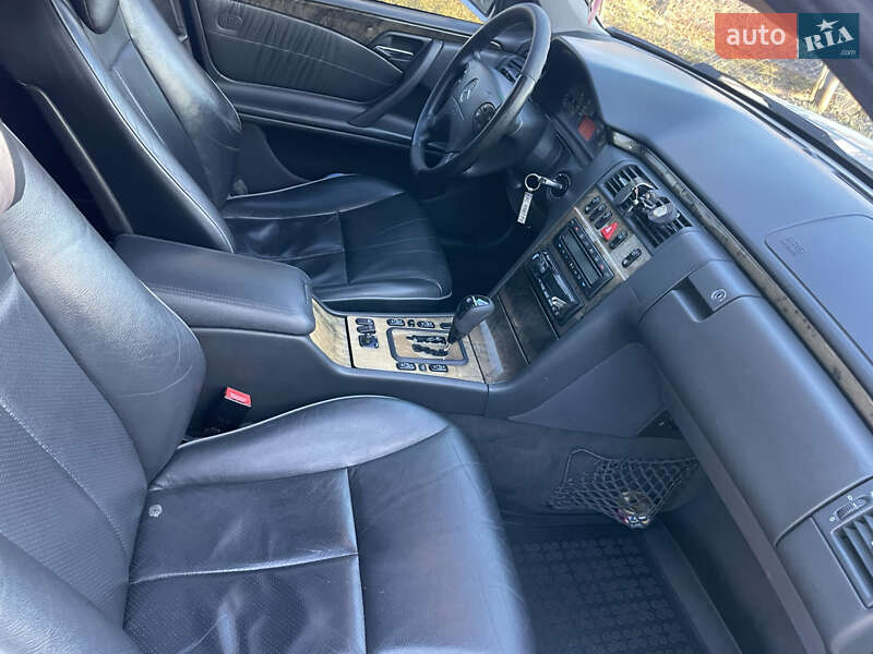 Седан Mercedes-Benz E-Class 2001 в Сокалі