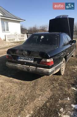 Универсал Mercedes-Benz E-Class 1992 в Тлумаче