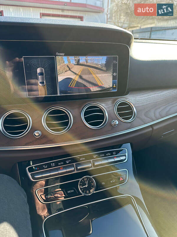 Седан Mercedes-Benz E-Class 2019 в Хмельницькому