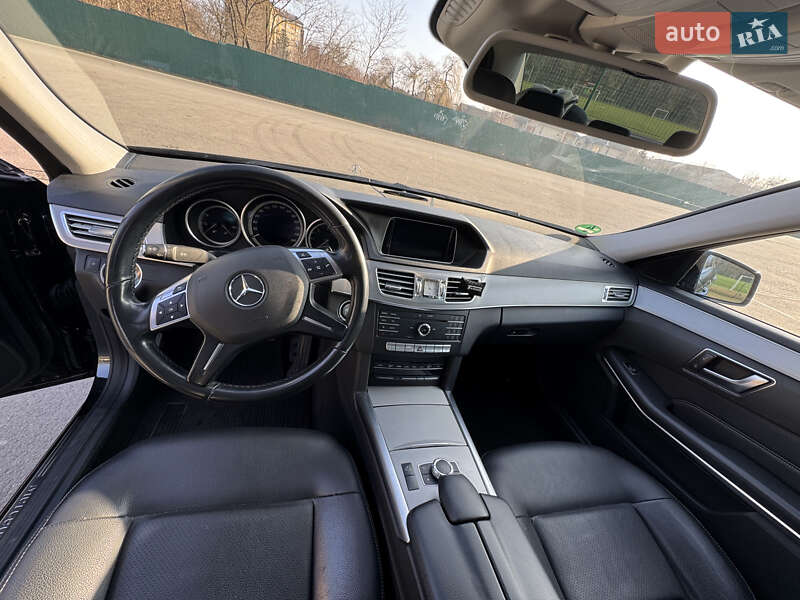 Седан Mercedes-Benz E-Class 2015 в Ивано-Франковске фото 13 Седан Mercedes-Benz E-Class 2015 в Ивано-Франковске