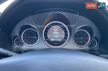 Седан Mercedes-Benz E-Class 2011 в 