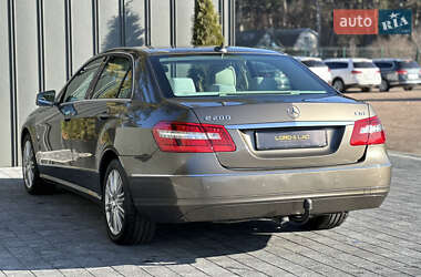 Седан Mercedes-Benz E-Class 2012 в 