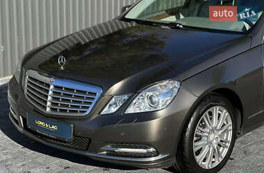 Седан Mercedes-Benz E-Class 2012 в 