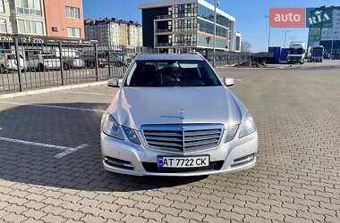 Універсал Mercedes-Benz E-Class 2013 в Коломиї