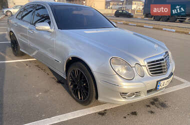 Седан Mercedes-Benz E-Class 2007 в Києві