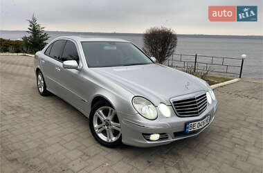 Седан Mercedes-Benz E-Class 2006 в Николаеве