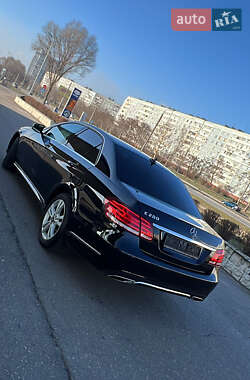 Седан Mercedes-Benz E-Class 2013 в Запоріжжі