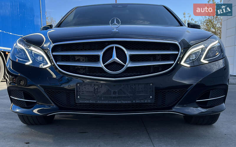 Седан Mercedes-Benz E-Class 2014 в Вараші
