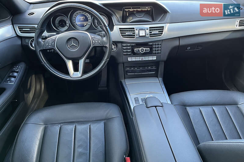Седан Mercedes-Benz E-Class 2014 в Вараші