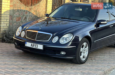 Седан Mercedes-Benz E-Class 2005 в Києві