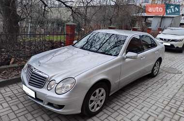 Седан Mercedes-Benz E-Class 2007 в Чернівцях