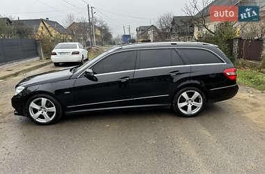 Универсал Mercedes-Benz E-Class 2010 в Тересве