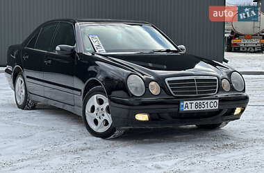 Седан Mercedes-Benz E-Class 2002 в Тернополе