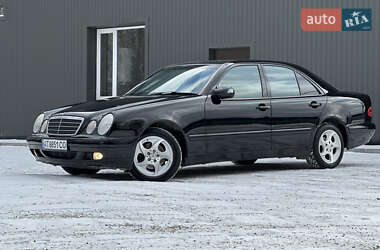 Седан Mercedes-Benz E-Class 2002 в Тернополе