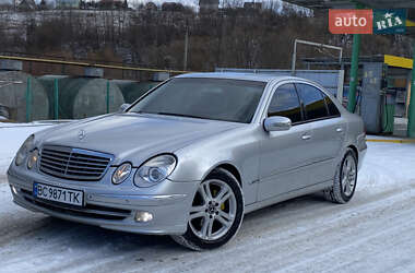 Седан Mercedes-Benz E-Class 2003 в Турке