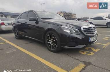 Седан Mercedes-Benz E-Class 2015 в Києві