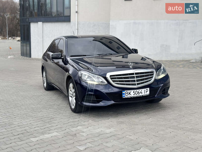 Седан Mercedes-Benz E-Class 2014 в Ровно