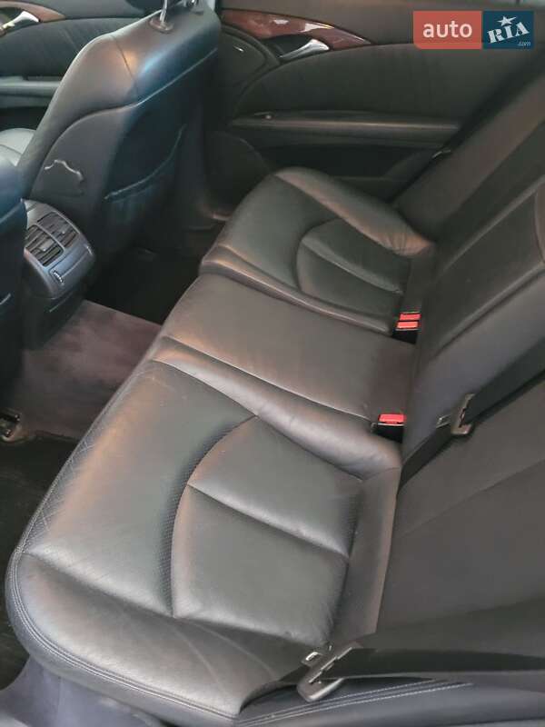 Седан Mercedes-Benz E-Class 2003 в Борщеве