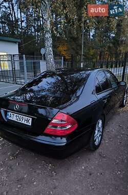 Седан Mercedes-Benz E-Class 2003 в 