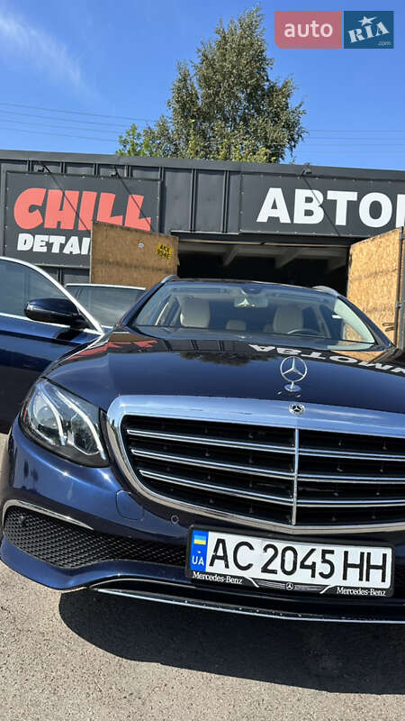 Универсал Mercedes-Benz E-Class 2018 в Нововолынске