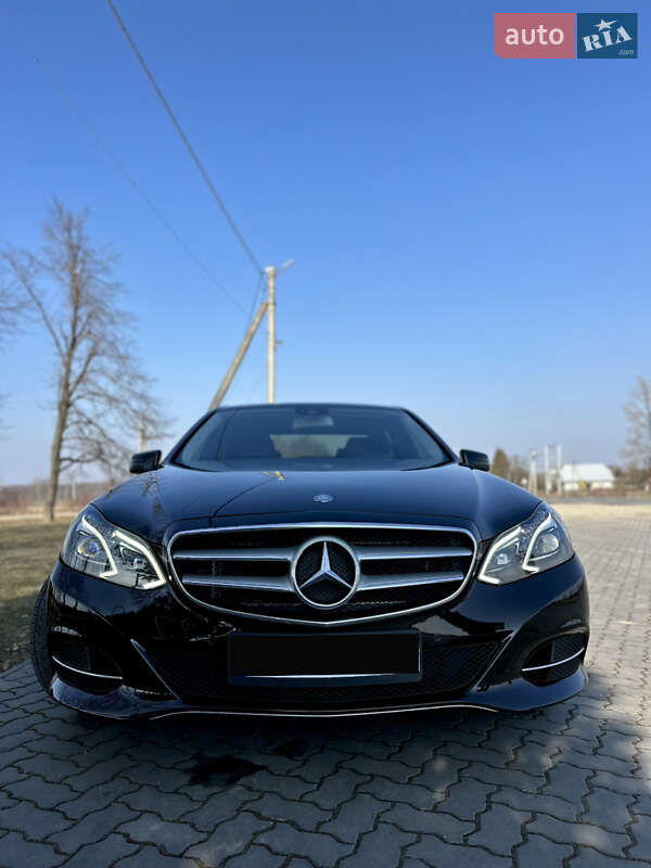 Седан Mercedes-Benz E-Class 2014 в Коломиї