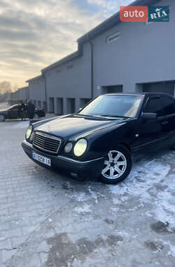 Седан Mercedes-Benz E-Class 1996 в 
