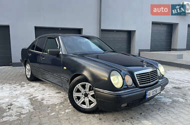 Седан Mercedes-Benz E-Class 1996 в 
