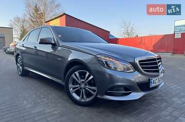 Седан Mercedes-Benz E-Class 2015 в Владимире