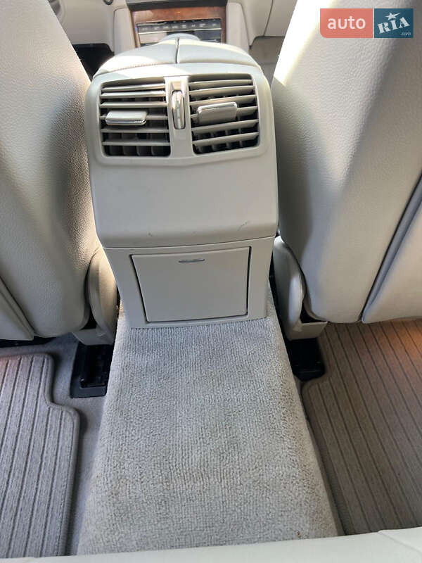 Седан Mercedes-Benz E-Class 2012 в Звенигородці