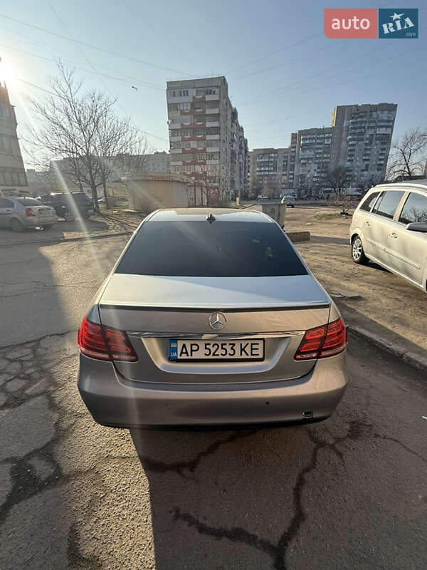 Седан Mercedes-Benz E-Class 2013 в Запоріжжі
