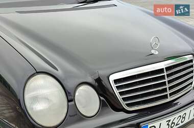 Седан Mercedes-Benz E-Class 2002 в Кам'янець-Подільському