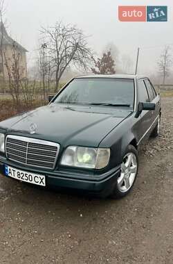 Седан Mercedes-Benz E-Class 1995 в Коломиї