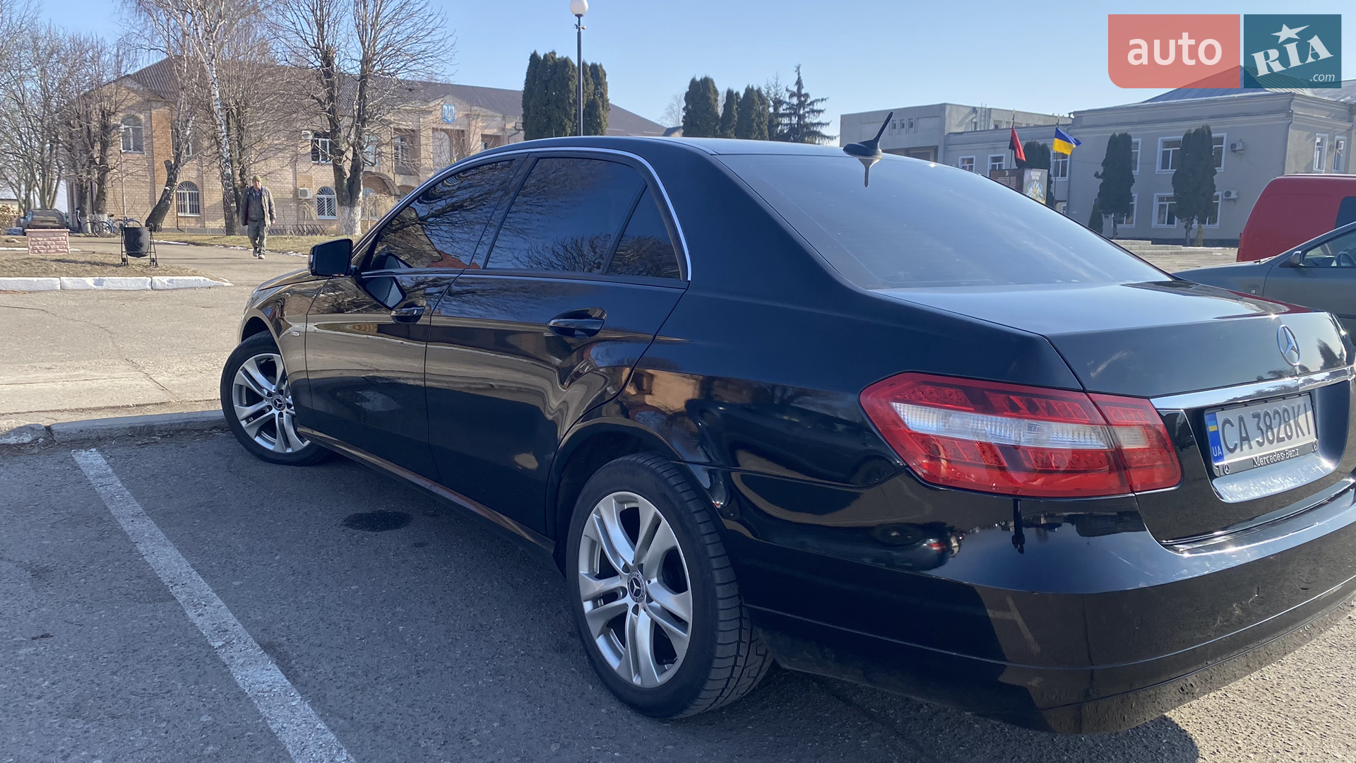 2010 Mercedes-Benz E-klasse - мініатюра 3