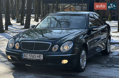 Седан Mercedes-Benz E-Class 2003 в 