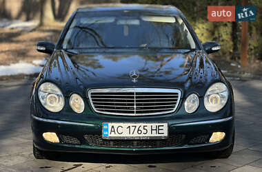 Седан Mercedes-Benz E-Class 2003 в 