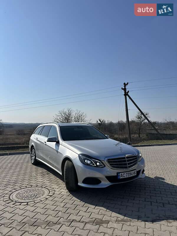 Універсал Mercedes-Benz E-Class 2016 в Шумську