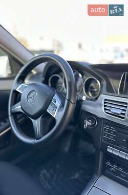 Универсал Mercedes-Benz E-Class 2016 в 