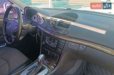 Седан Mercedes-Benz E-Class 2003 в 