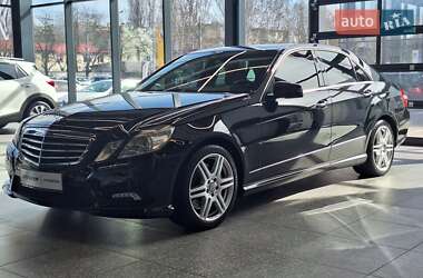 Седан Mercedes-Benz E-Class 2009 в 