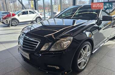 Седан Mercedes-Benz E-Class 2009 в 