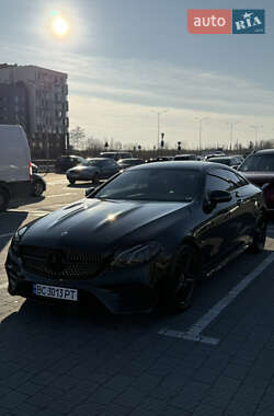 Купе Mercedes-Benz E-Class 2017 в 