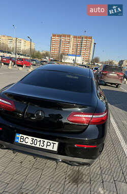 Купе Mercedes-Benz E-Class 2017 в 