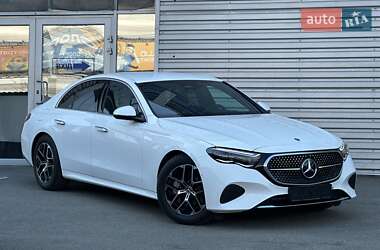 Седан Mercedes-Benz E-Class 2024 в Києві