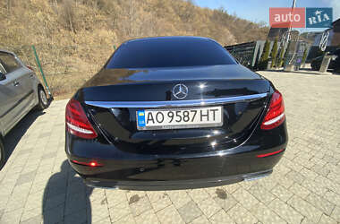 Седан Mercedes-Benz E-Class 2018 в 