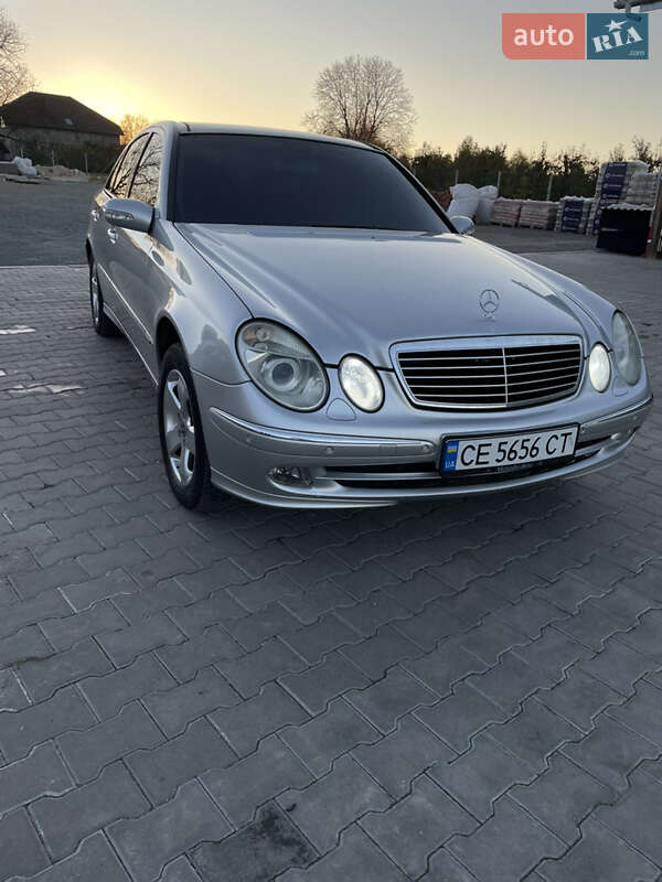 Седан Mercedes-Benz E-Class 2003 в Сокирянах
