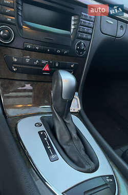 Седан Mercedes-Benz E-Class 2003 в 
