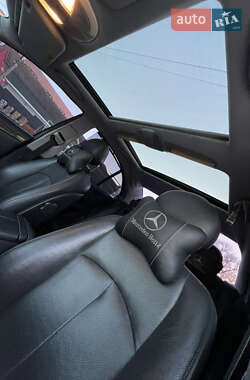 Седан Mercedes-Benz E-Class 2003 в 