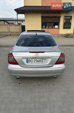 Седан Mercedes-Benz E-Class 2002 в Тернополі